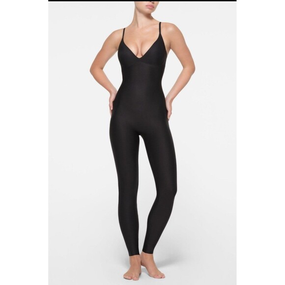 NWT SKIMS Body Push-up Catsuit - Large - Picture 3 of 5